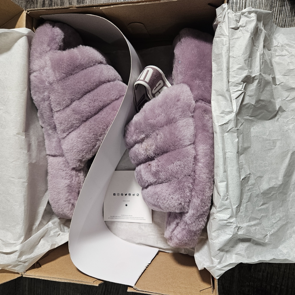 UGG Fluff YEAH Slide LightPurple Size 8